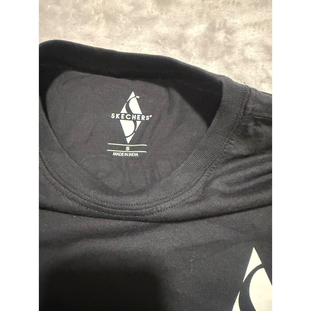 Skechers T-Shirt Men Small Black Just Slip-In Graphic Logo Short Sleeve - Picture 4 of 6